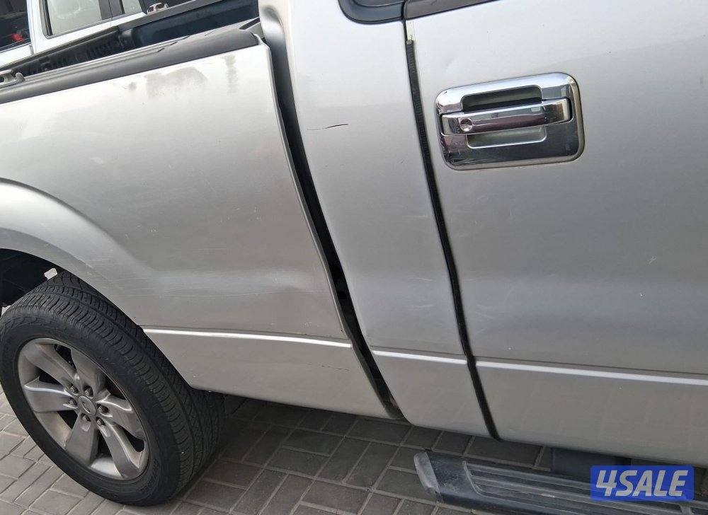 للبيع وانيت فورد 2010 باب واحد ما فيه دبل استعمال يومي0