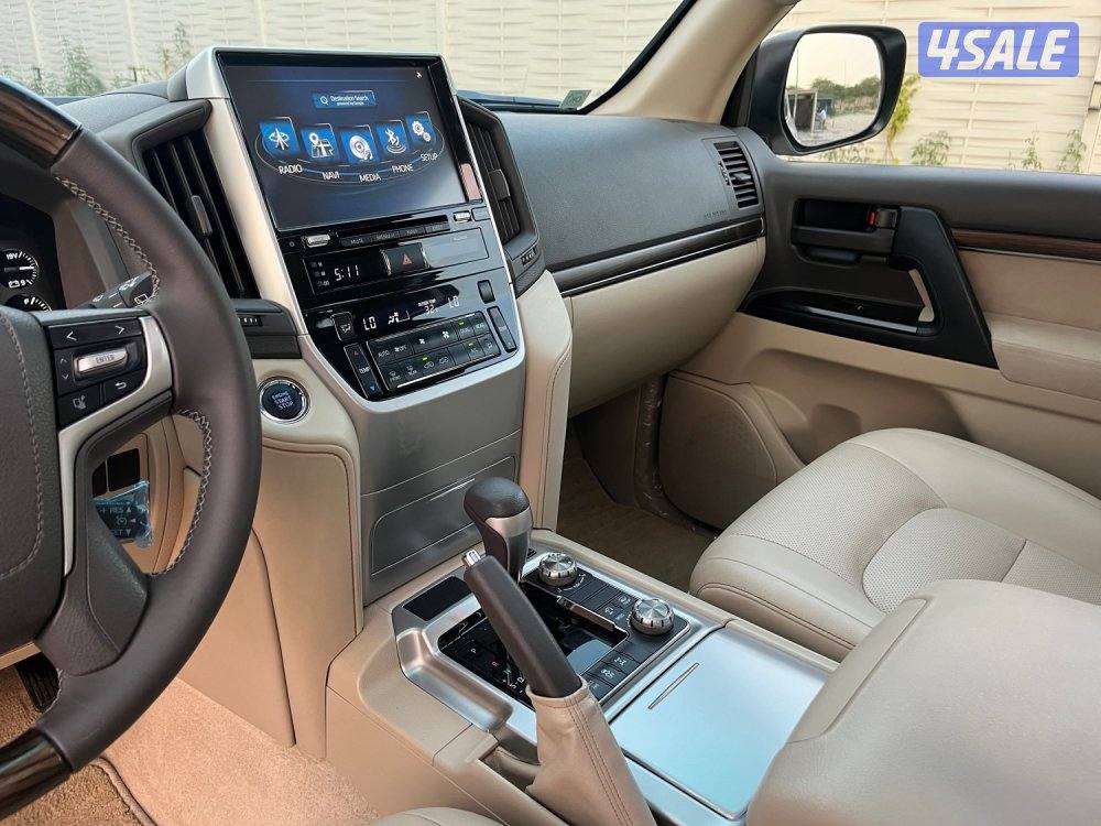 موديل 2019 عداد 111 الف4