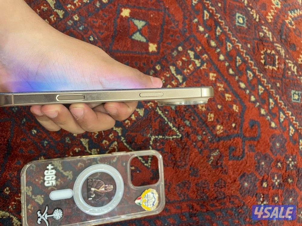 للبيع ايفون 16 برو ماكس جديد نظيف0