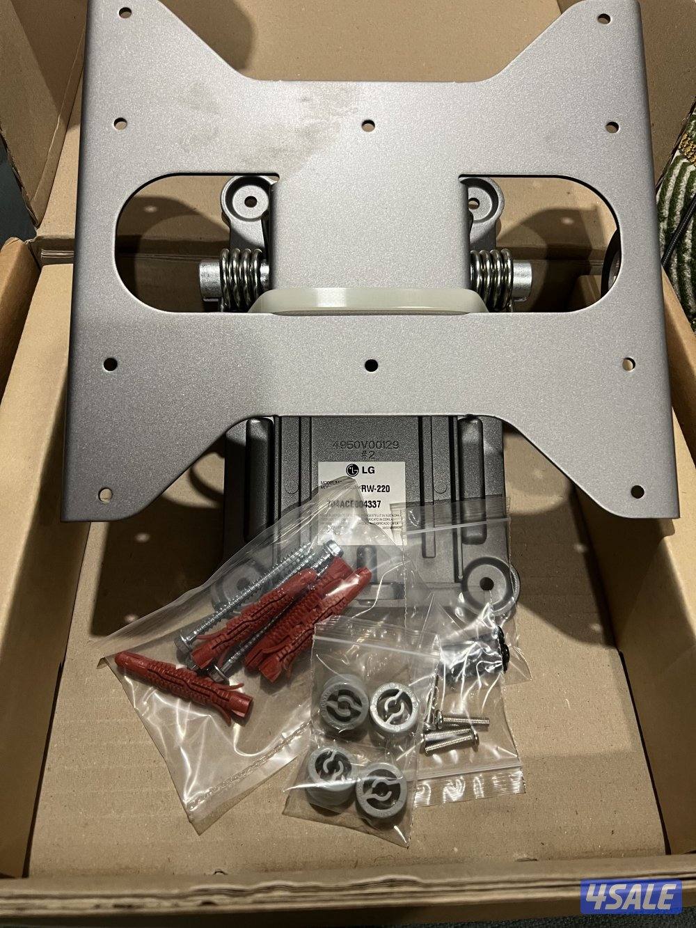 حامل شاشه (RW220) هو حامل جداري أصلي من LG،0