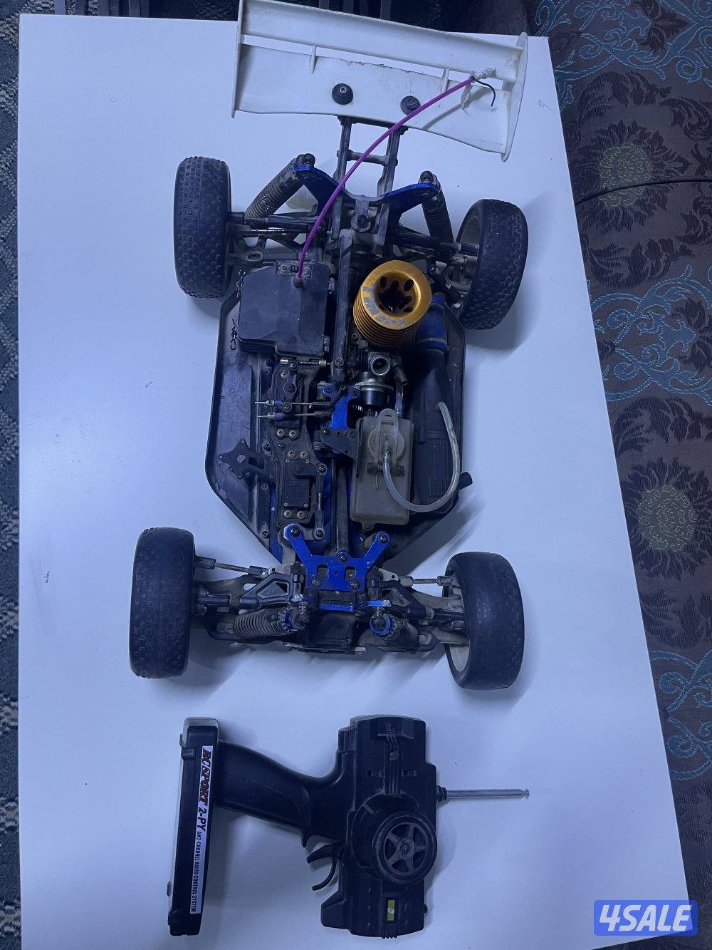 سياره بانزين0