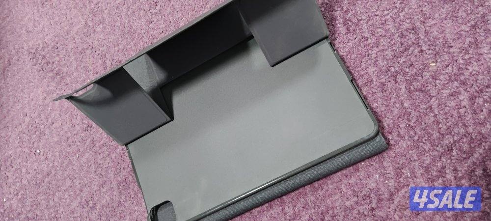 كفر كيبورد بلوتوث ايباد برو ١٢.٩4