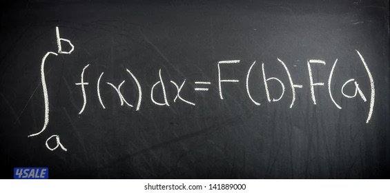 معلمة رياضيات سورية للجامعات1