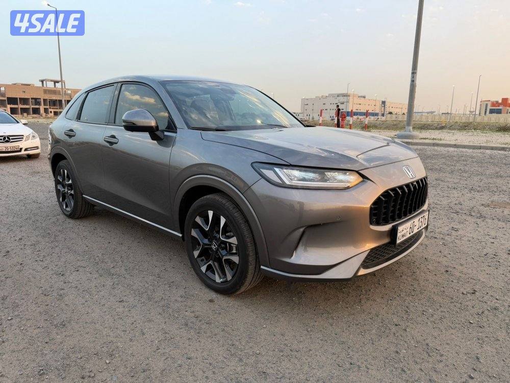 هوندا ZRV 2024 شبه اصفار2