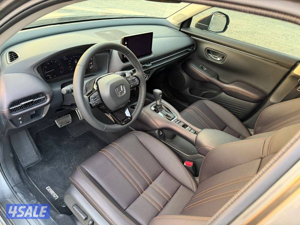 هوندا ZRV 2024 شبه اصفار6