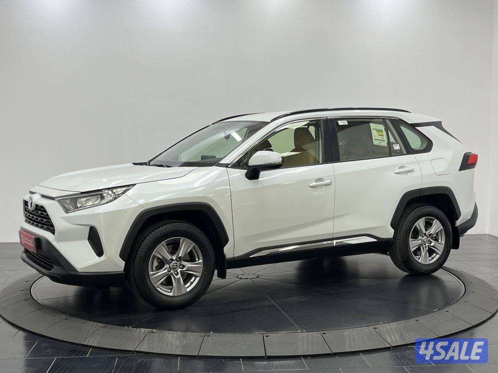 TOYOTA RAV401 4X2 STANDARD OPTION0