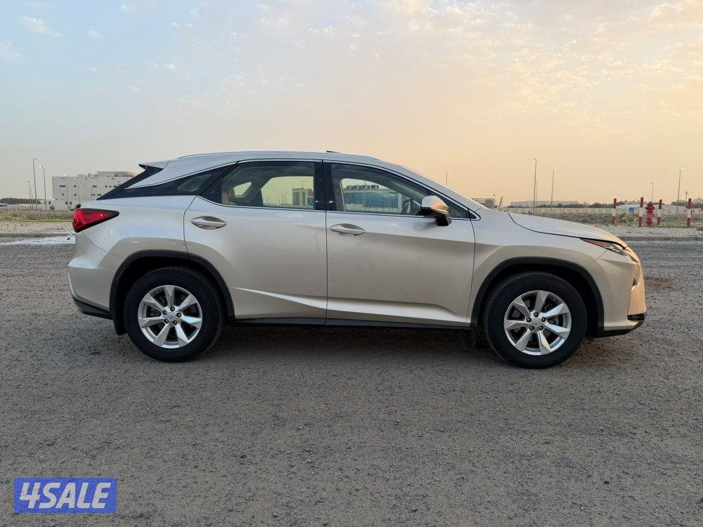 عداد 98 فقط جيب لكزس 20168