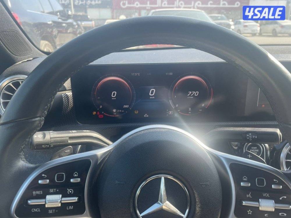 للبيع مرسيدس A200 ماكينه 1400 cc7