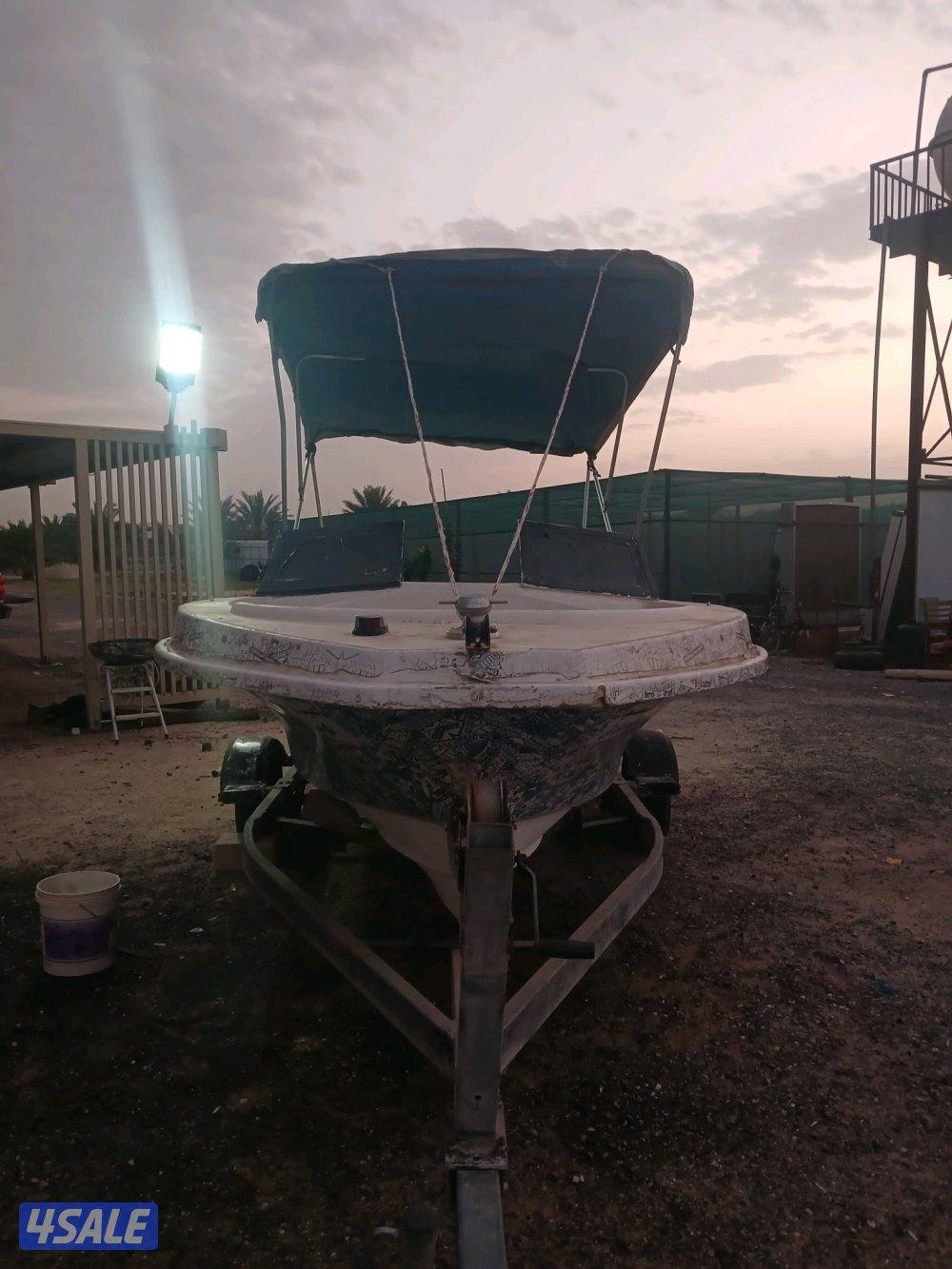 حط سعرك وشيل .قرف فقط من غير عربانة معاه دفتر لكن منتهي1