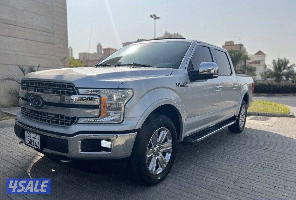 للبيع وانيت فورد لاريت كامل المواصفات3