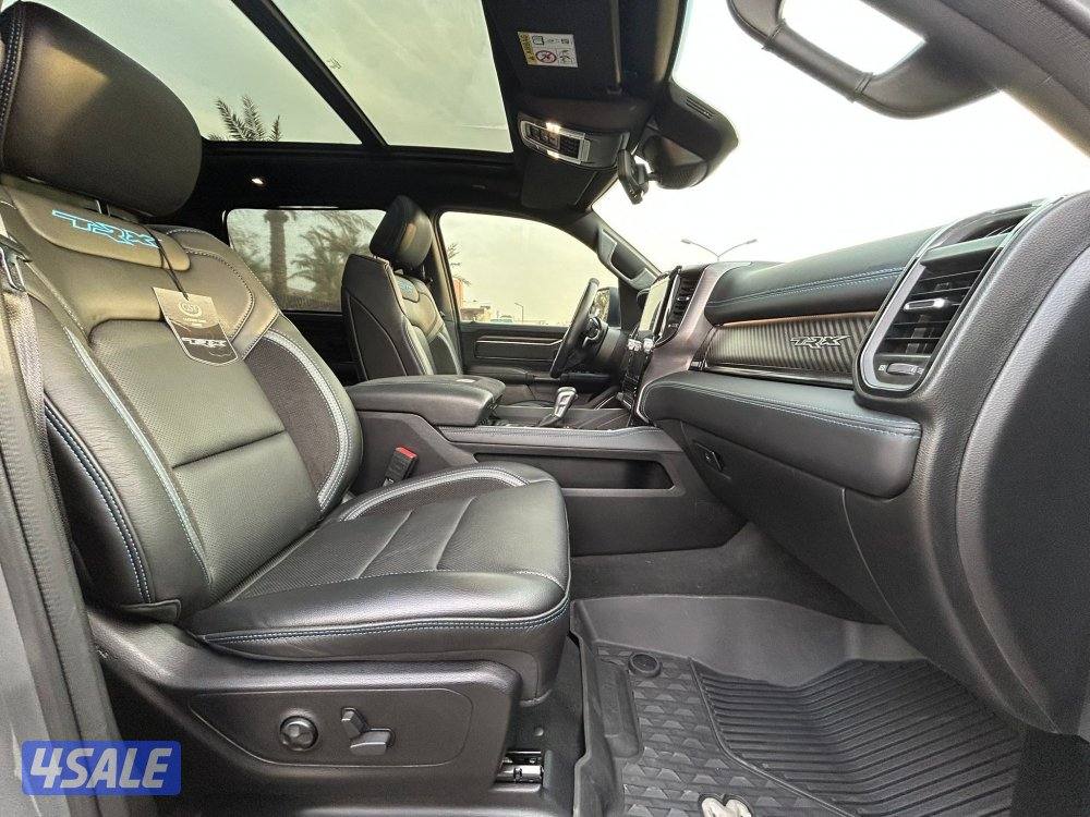 للبيع دودج رام TRX/2023 ممشى 14 الف9