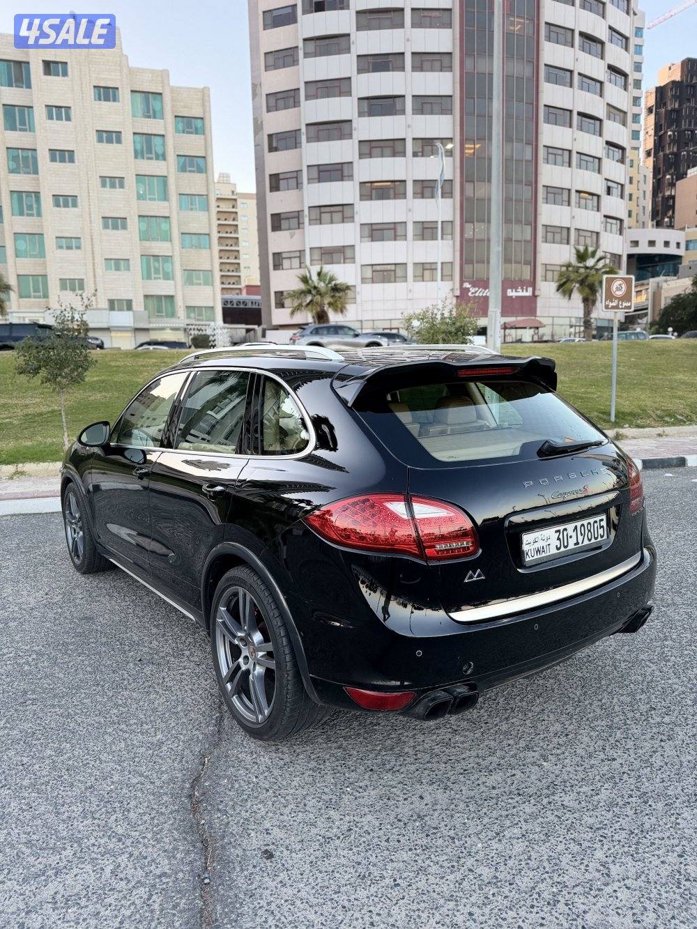 بورش كايين موديل 2013 صبغ وكالة كامل المواصفات عداد 180 الف شرط الفحص4
