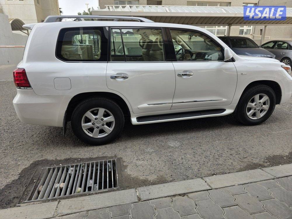 4 Sale  Lexus - LX 5702