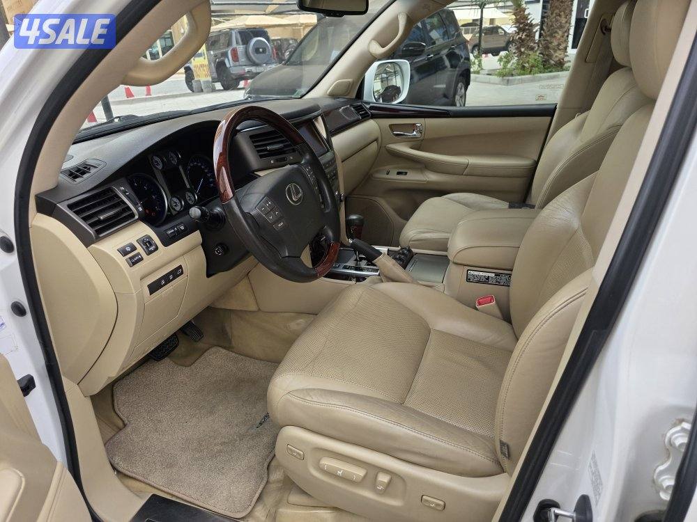 4 Sale  Lexus - LX 5703
