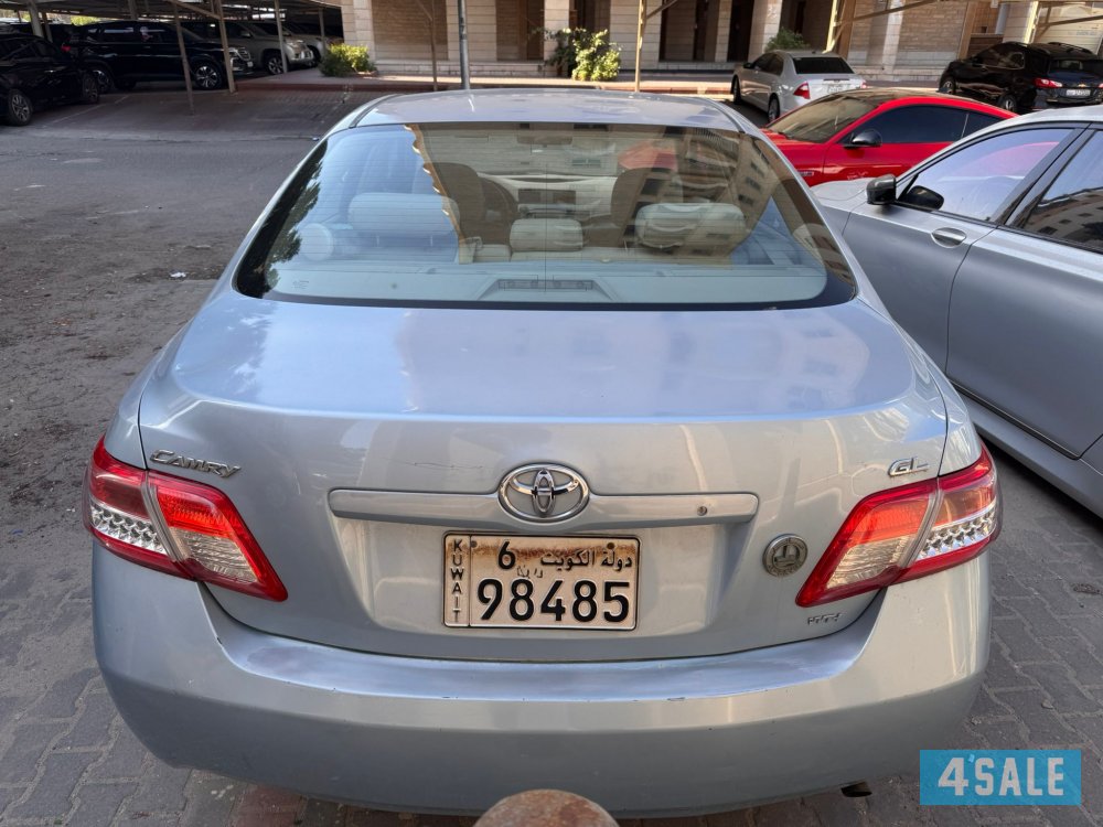 للبيع كامري موديل ٢٠١٠ ماشيه ٢٣٩ الف وارد الوكالة السعر 600-- ٦٥٨٢٠٩٠٩4