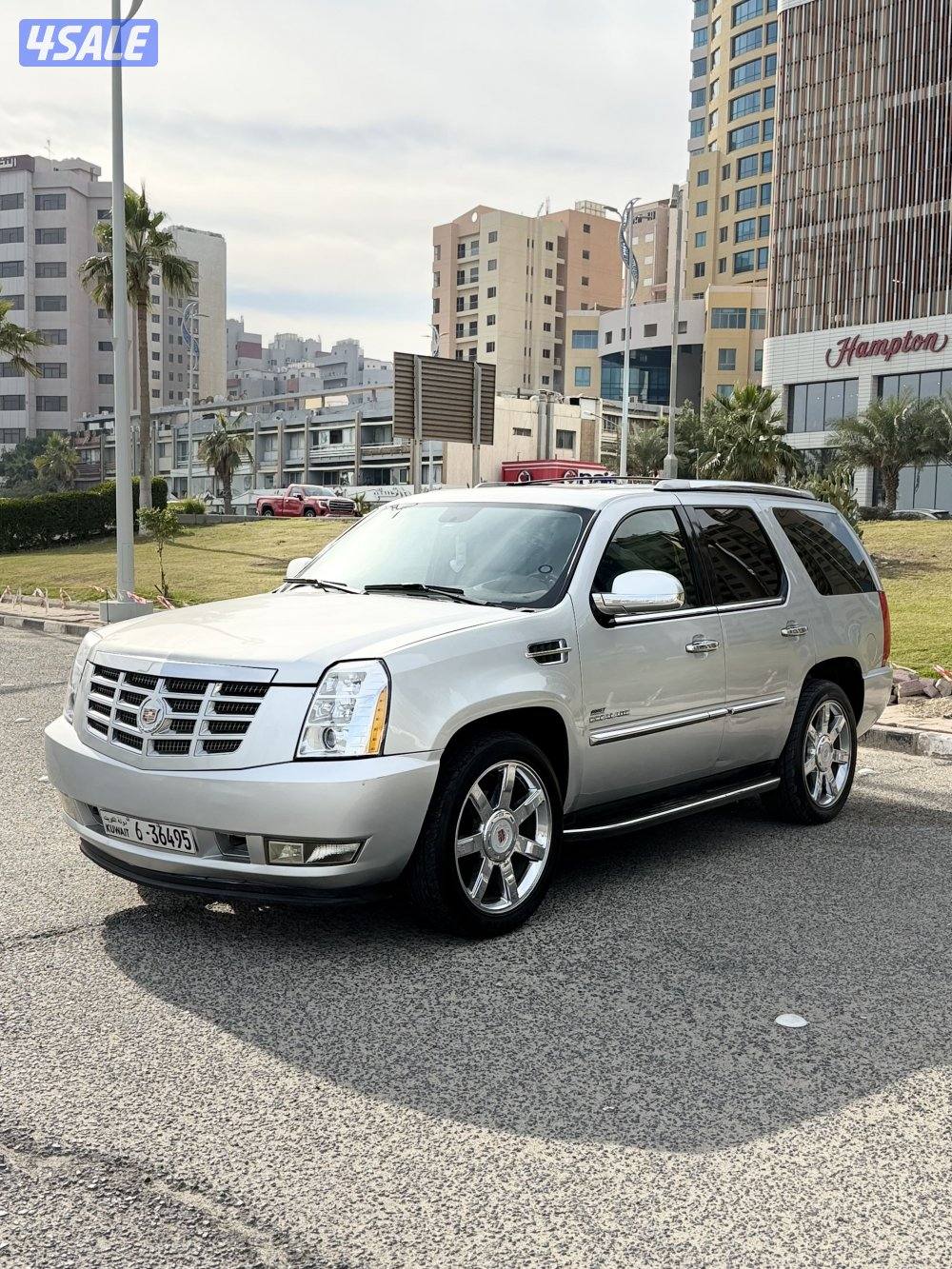 اسكاليد موديل 2010الدرجه الأولي صبغ وكالة كامل المواصفات شرط الفحص0