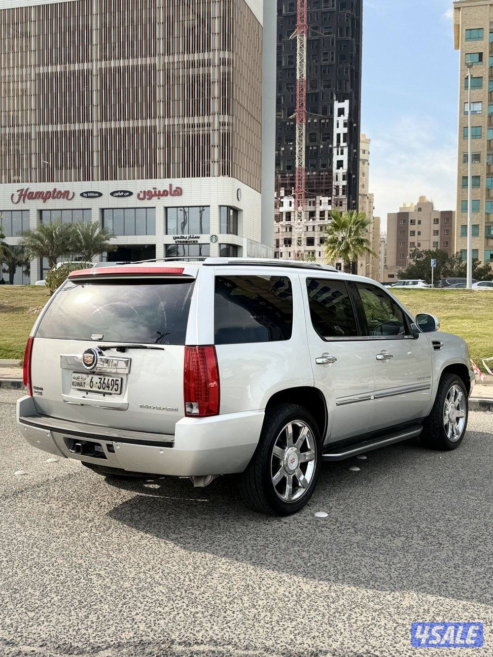 اسكاليد موديل 2010الدرجه الأولي صبغ وكالة كامل المواصفات شرط الفحص3