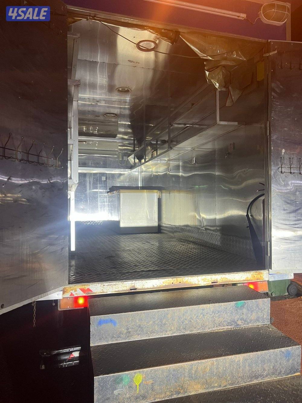 فود تراك ٢٠٠٩4