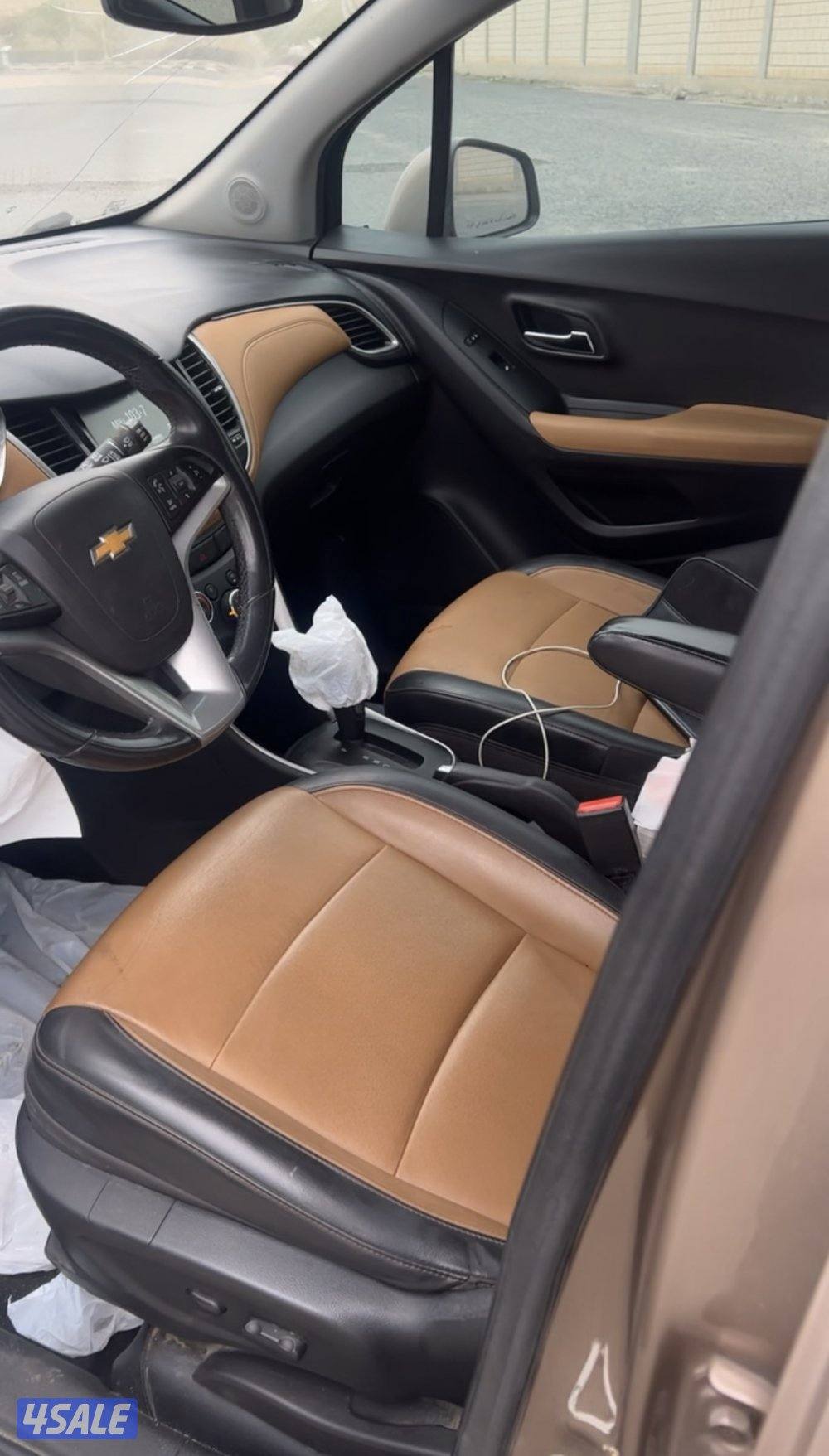 للبيع تراكس2