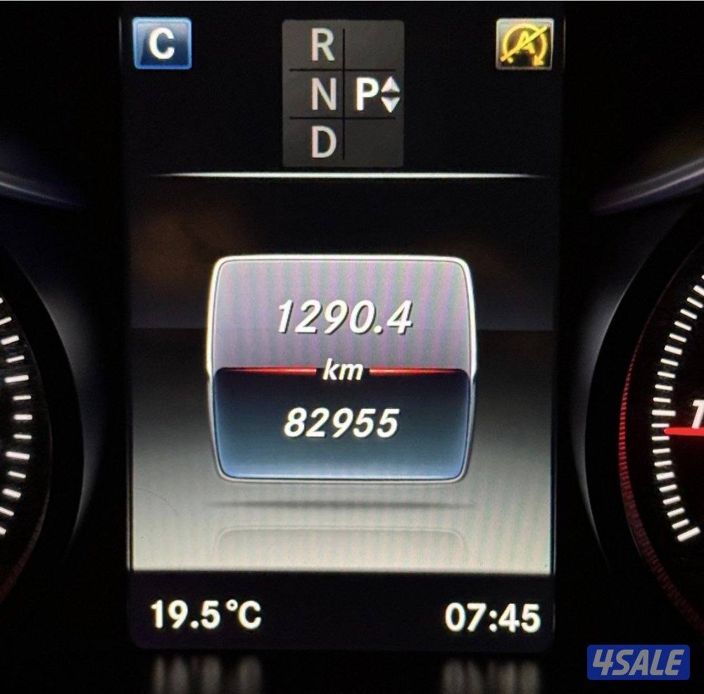 للبيع مرسيدس c2000