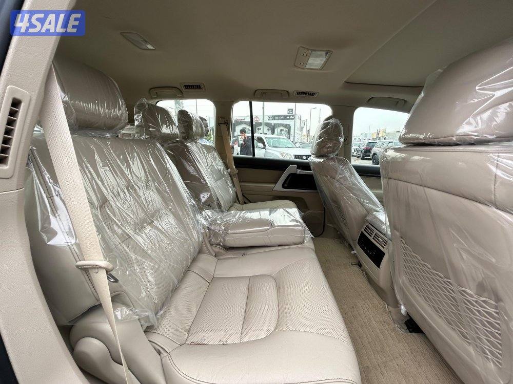 لاند كروزر VX.R -قراند تورينق S
موديل 2020
ماشى 280.000 k.m4