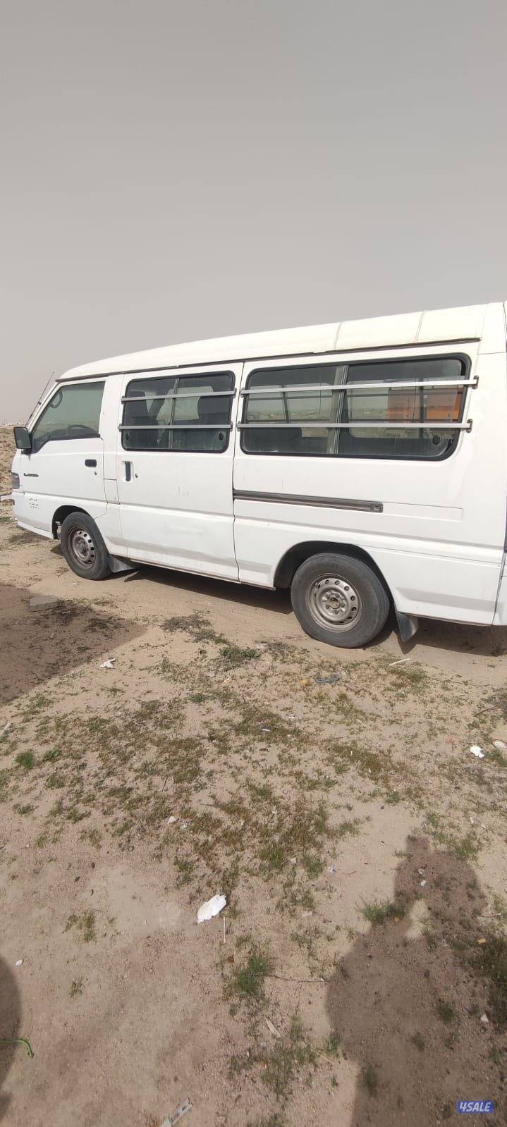 للبيع باص مستبيشي  موديل ٢٠١٤1