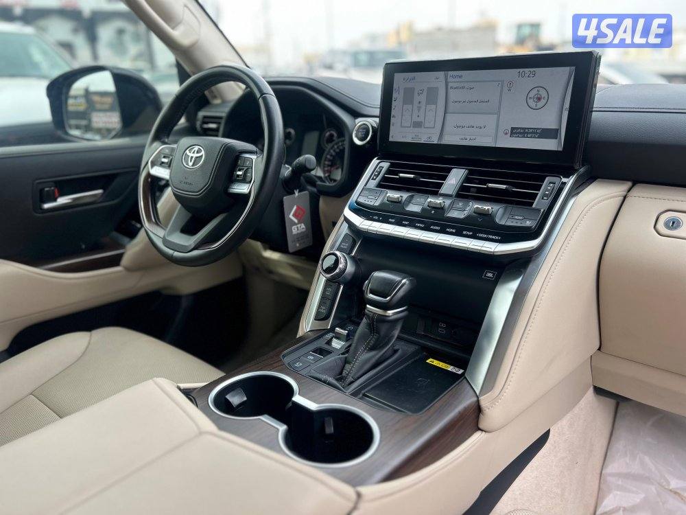 تويوتا لاند كروزر GX.R AEROs
 twin turbo.V6
موديل 2024
ماشى 62.000 k.m7