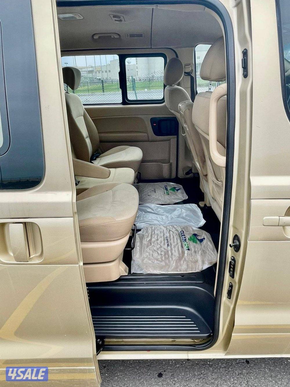 ♿️ فان هيونداي H1 مجهز لكبار السن وذوي الاحتياجات الخاصة11