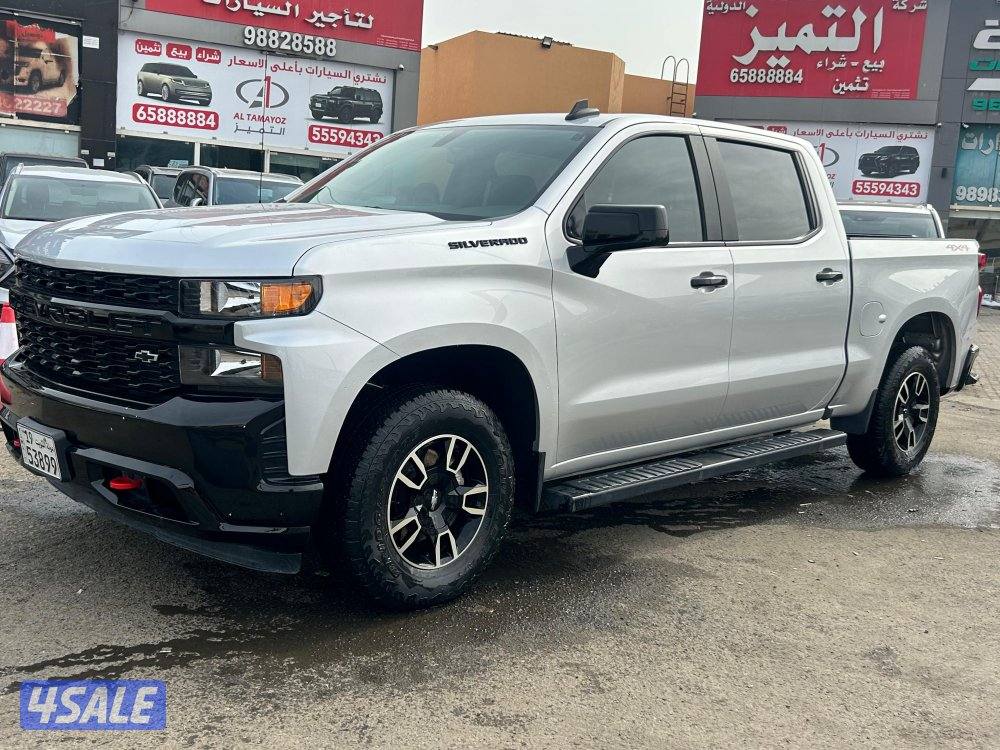 شيفرولية سلفرادو Z71
موديل 2021
ماشى 77.000 k.m 
وارد الغانم8