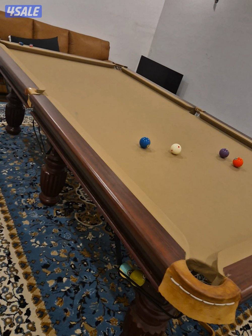 طاوله بلياردو1