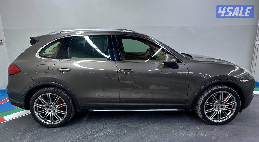 Cayenne Turbo 20111
