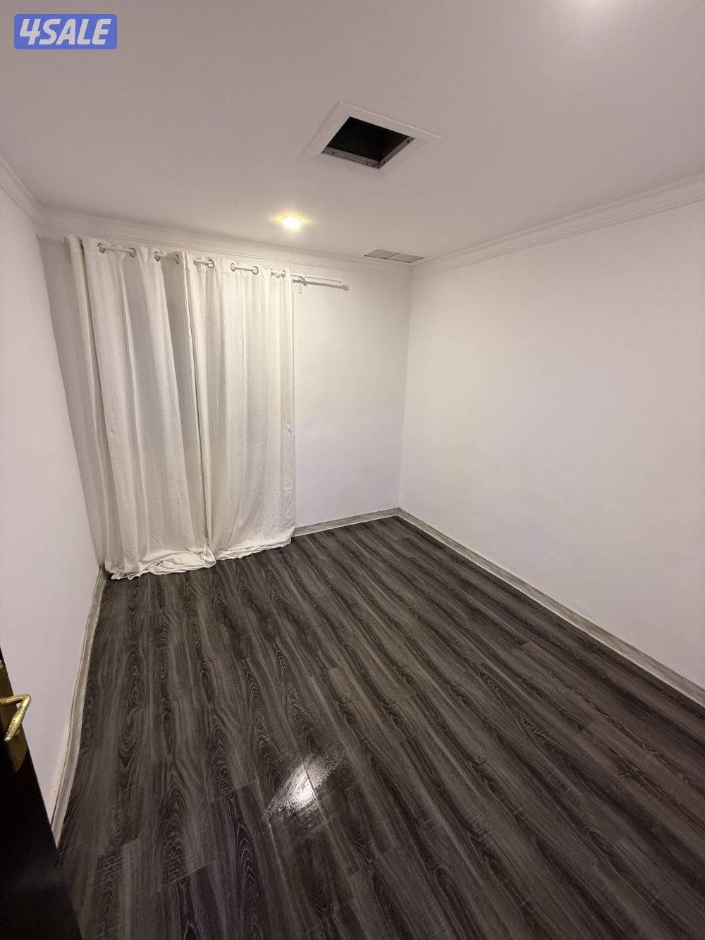 يوجد لدينا شقق الايجار غرفة وصالة ومطبخ وحمام خلو وفاضي الاستلام فوري3