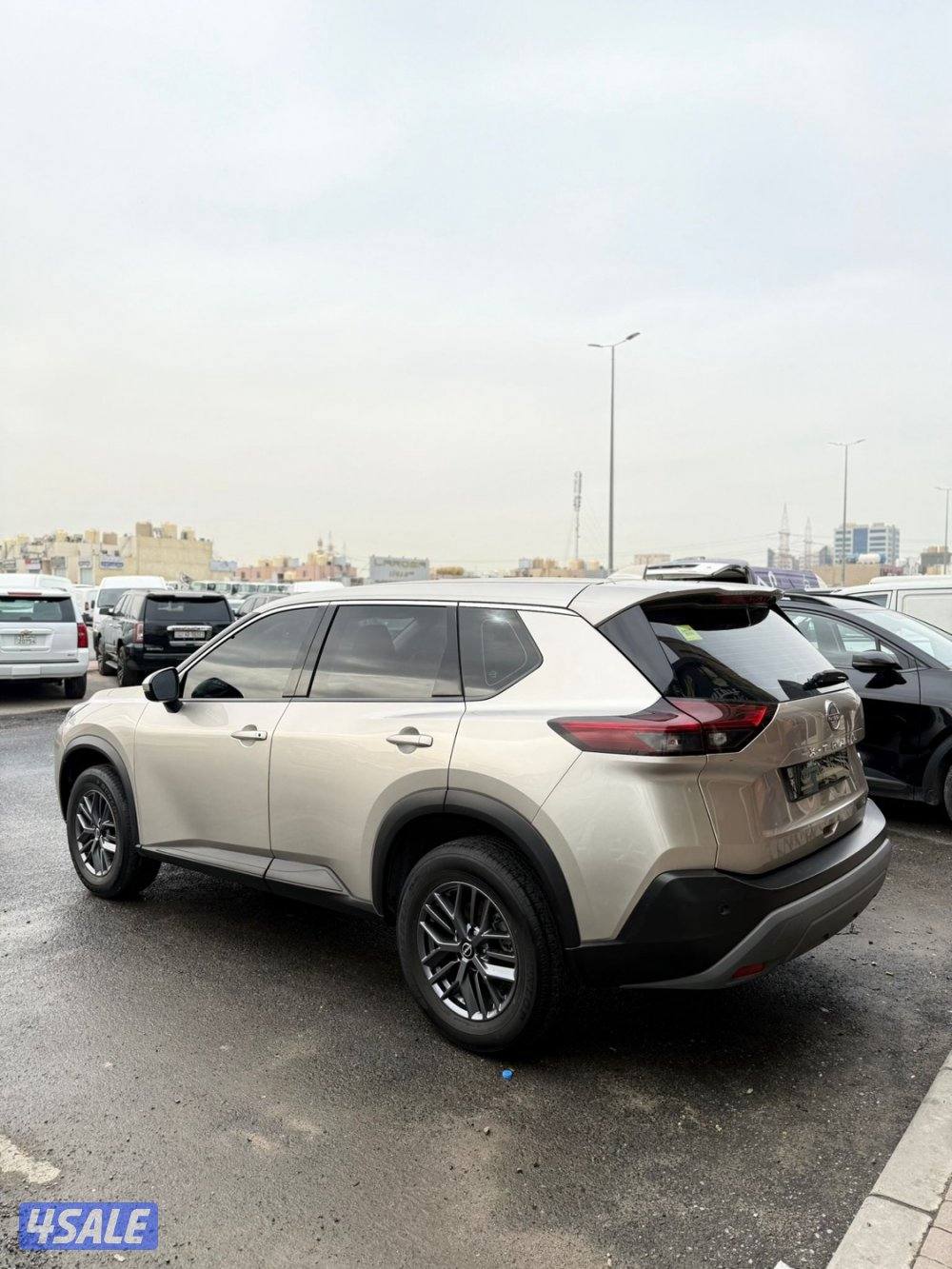 اكس تريل 2023 عداد٤٠ وتحت الكفاله4