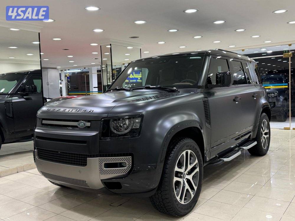 ديفندر HSE V6 وكالة تحت الكفالة موديل ٢٠٢٥ عداد ٢٣ ألف كيلو1
