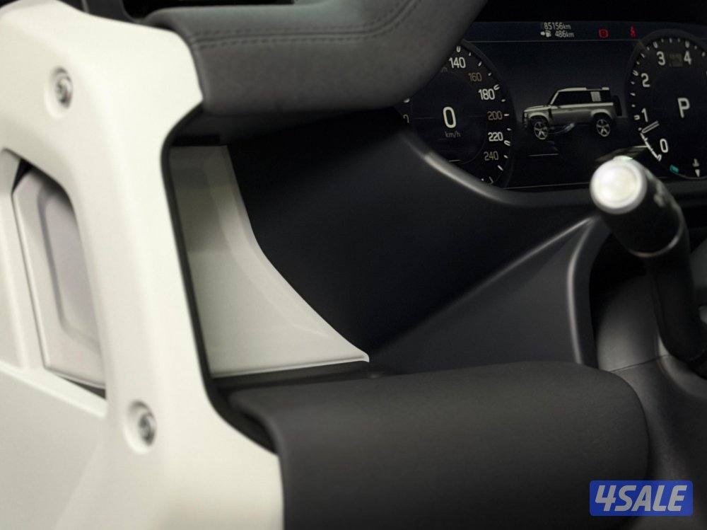 ديفندر SE P300 وكالة تحت الكفالة موديل ٢٠٢٣ عداد ٨٥ الف كيلو6