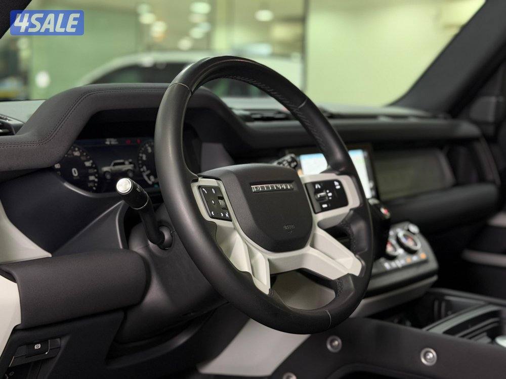 ديفندر SE P300 وكالة تحت الكفالة موديل ٢٠٢٣ عداد ٨٥ الف كيلو5