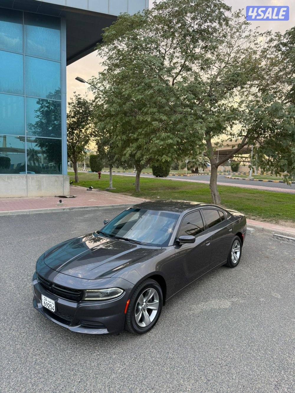 شارجر 2019 شرط الفحص والنظافه سيرفيس منتظم5