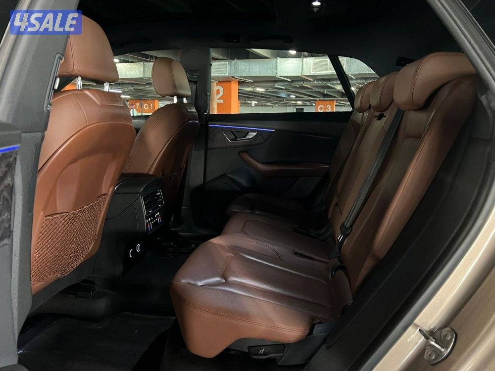 Audi Q8 S line quattro 202113