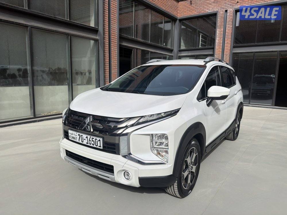 ميتسوبيشي اكسباندر موديل 2023 صبغ وكالة0