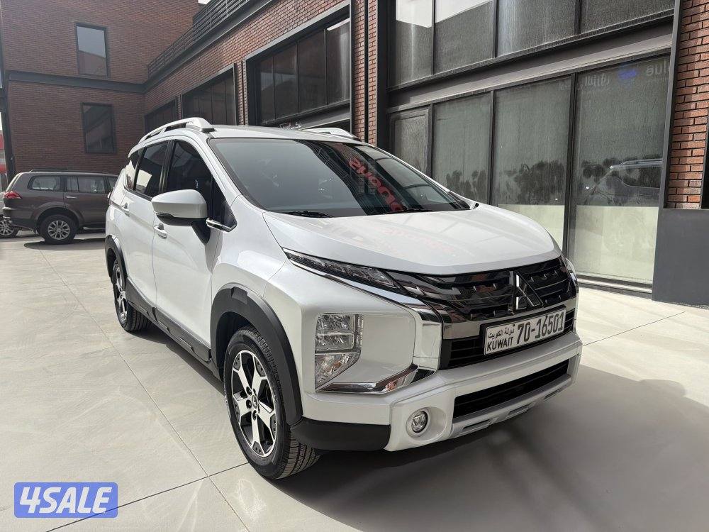 ميتسوبيشي اكسباندر موديل 2023 صبغ وكالة6