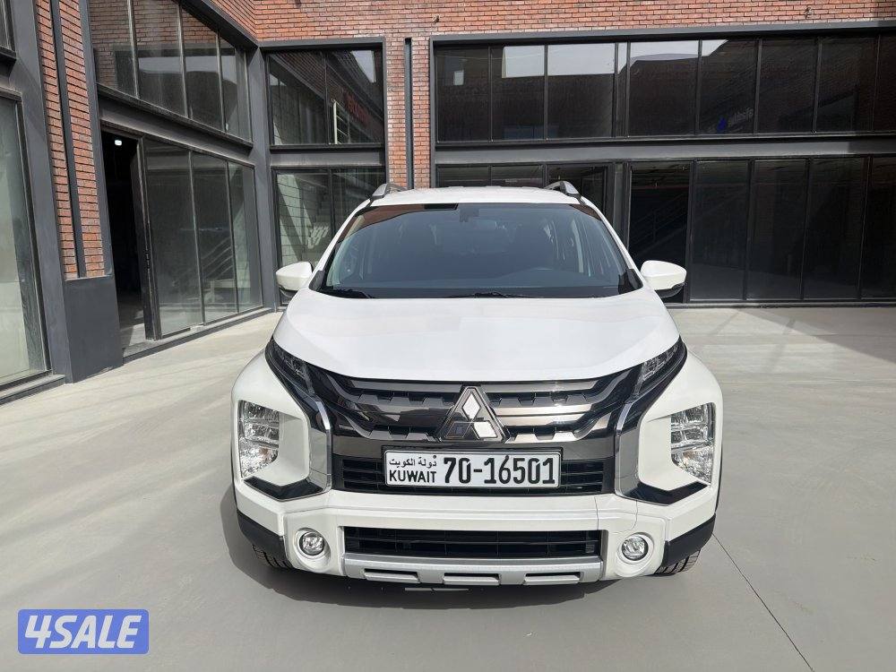 ميتسوبيشي اكسباندر موديل 2023 صبغ وكالة7