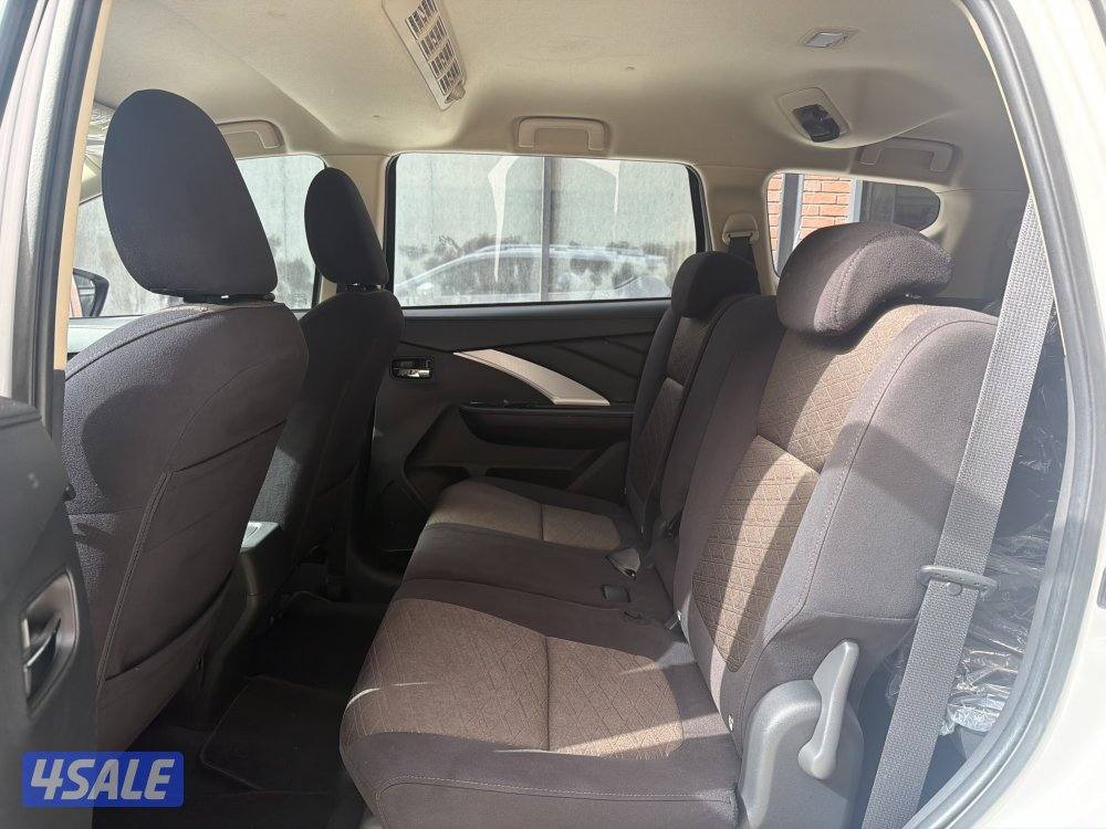 ميتسوبيشي اكسباندر موديل 2023 صبغ وكالة9