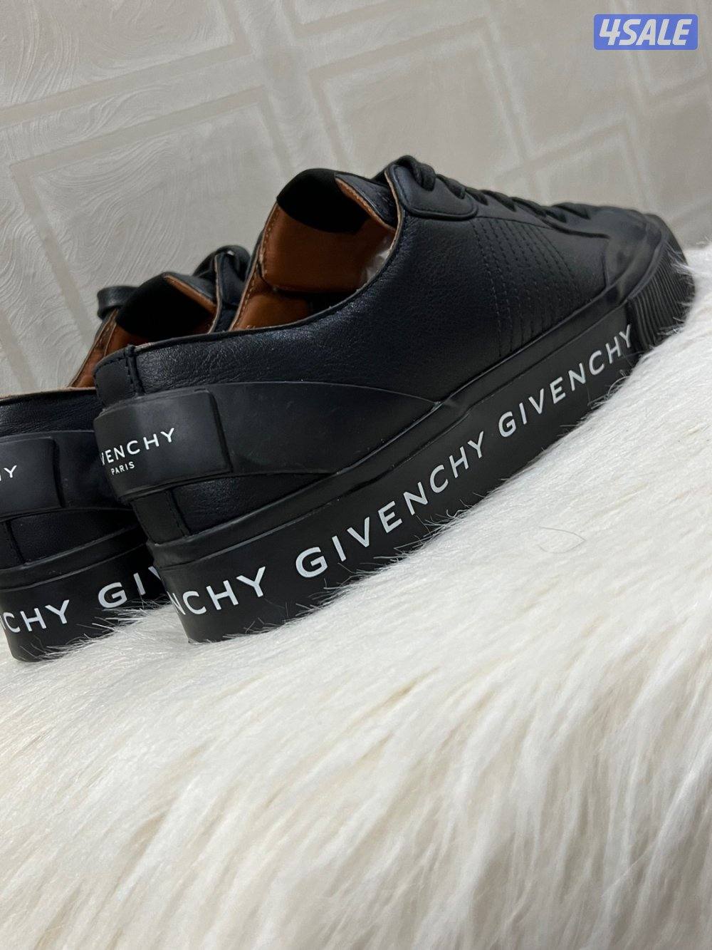 جوتي جفنشي اصلي مقاس ٤٣0