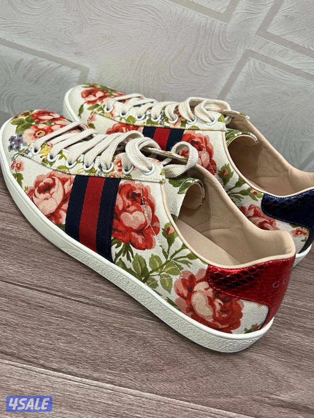 جوتي قوتشي اصلي مقاس ٣٩ونص2