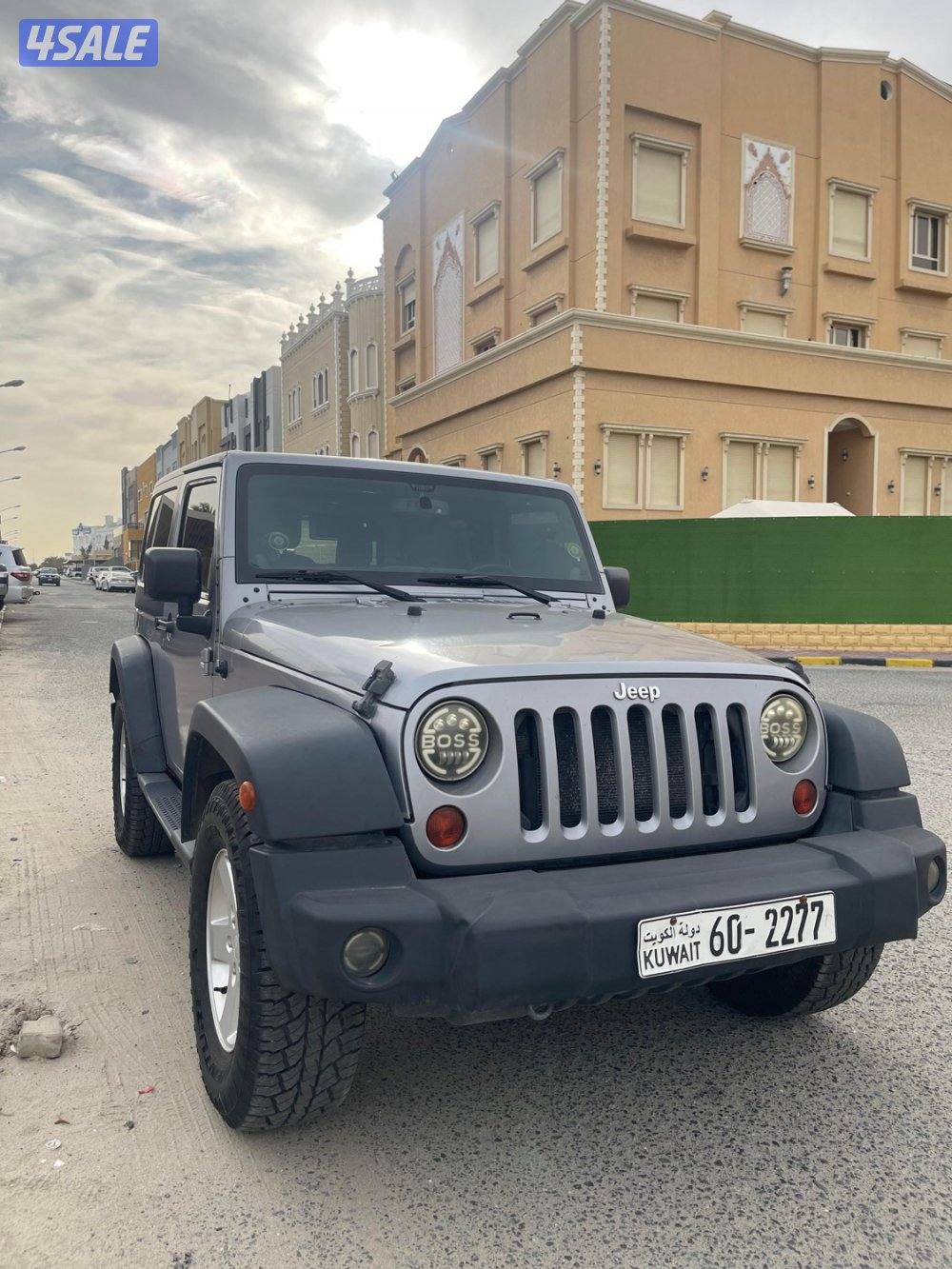 للبيع رانجلر 20131