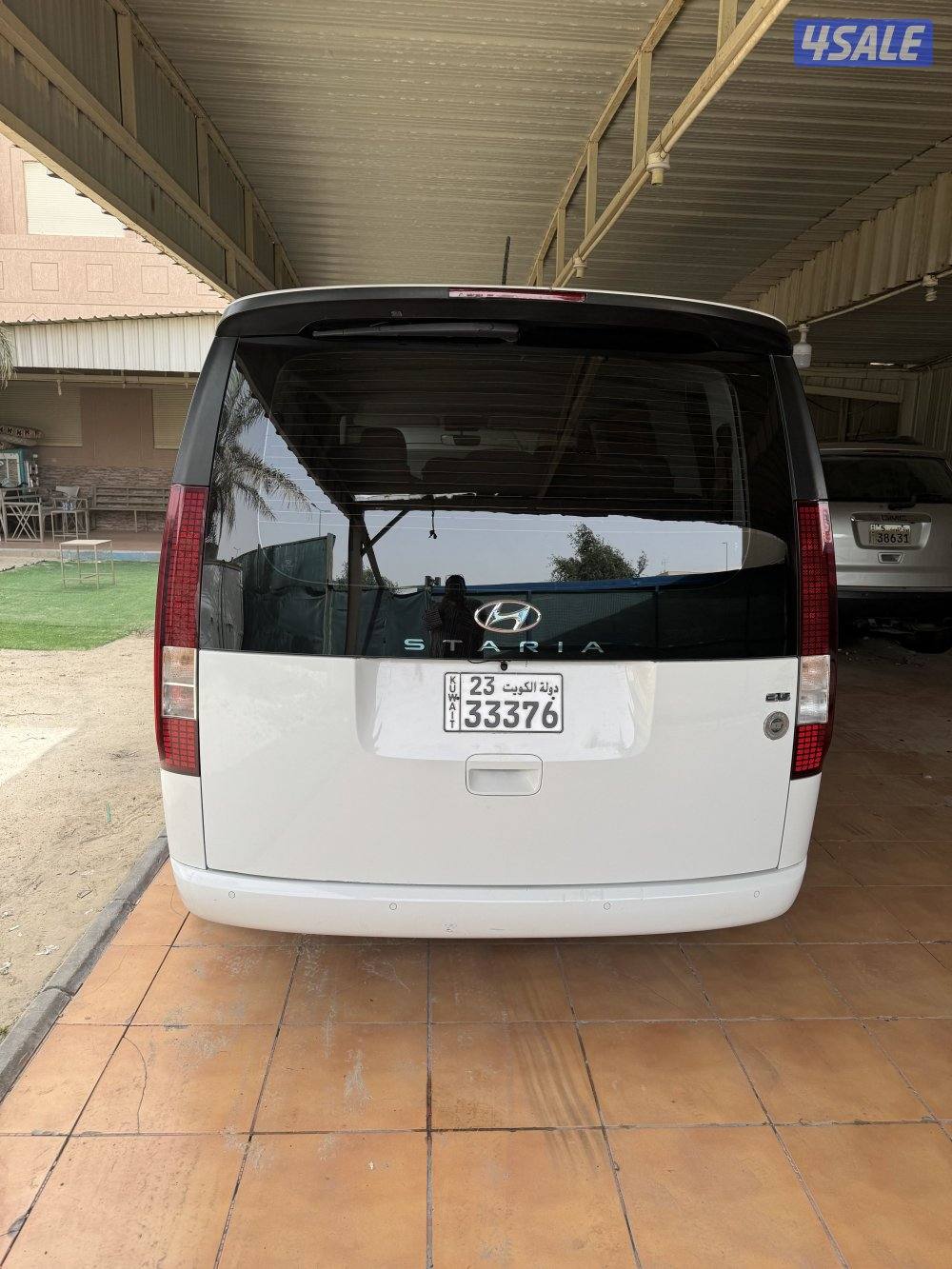 للبيع باص هيونداي ستاريا موديل 2023 ماشي 202 الف1