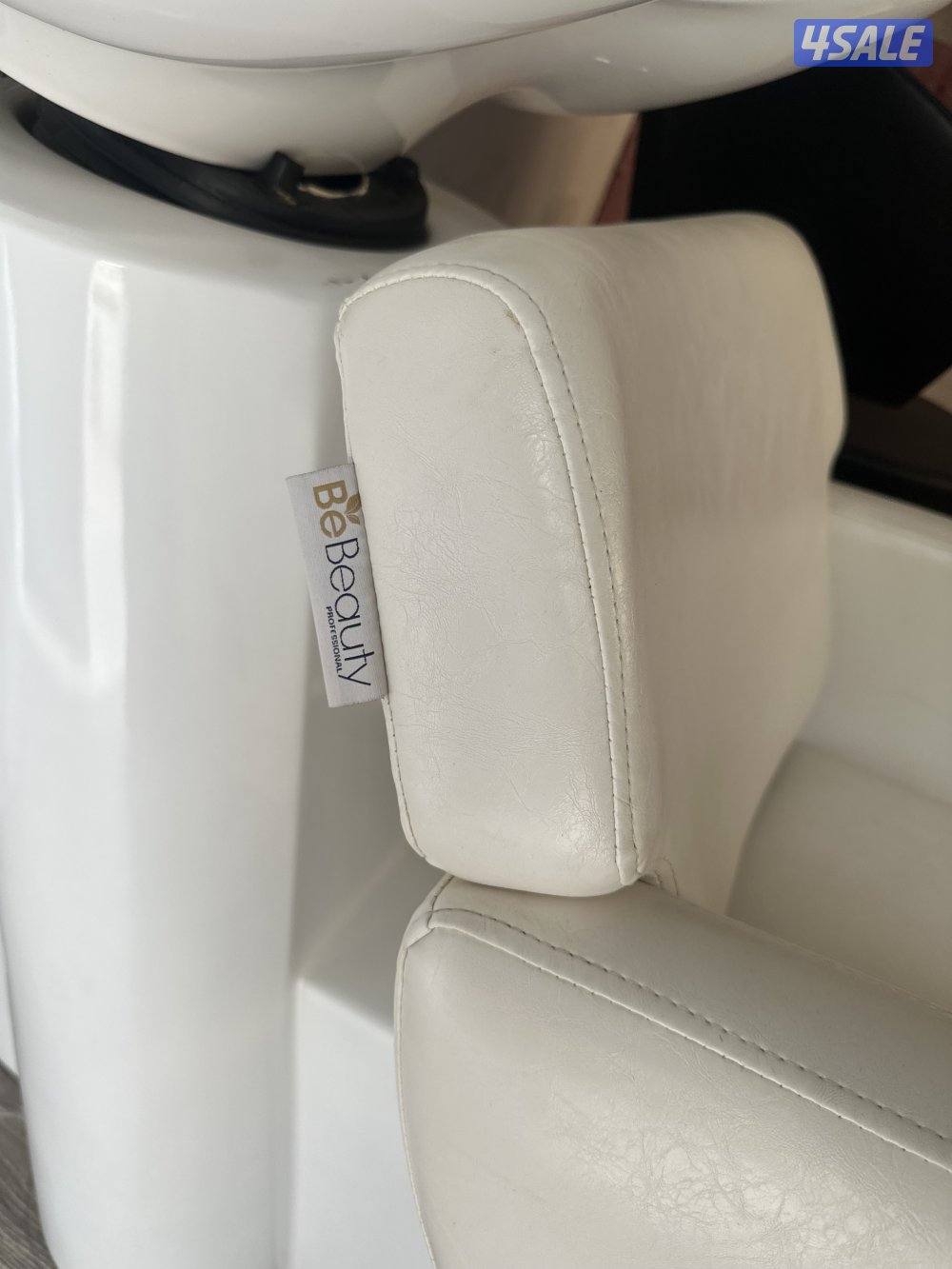 تراك مجهز صالون0