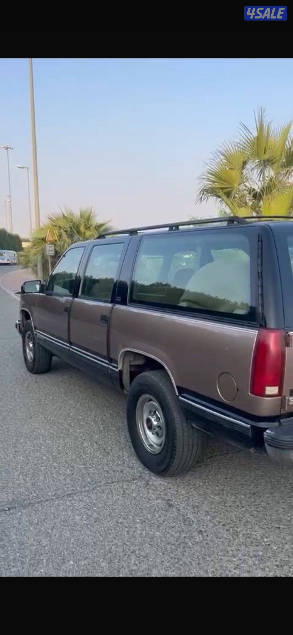 سوبرمان 454 موديل 1995  اللون أسود بذهبي داخليه0