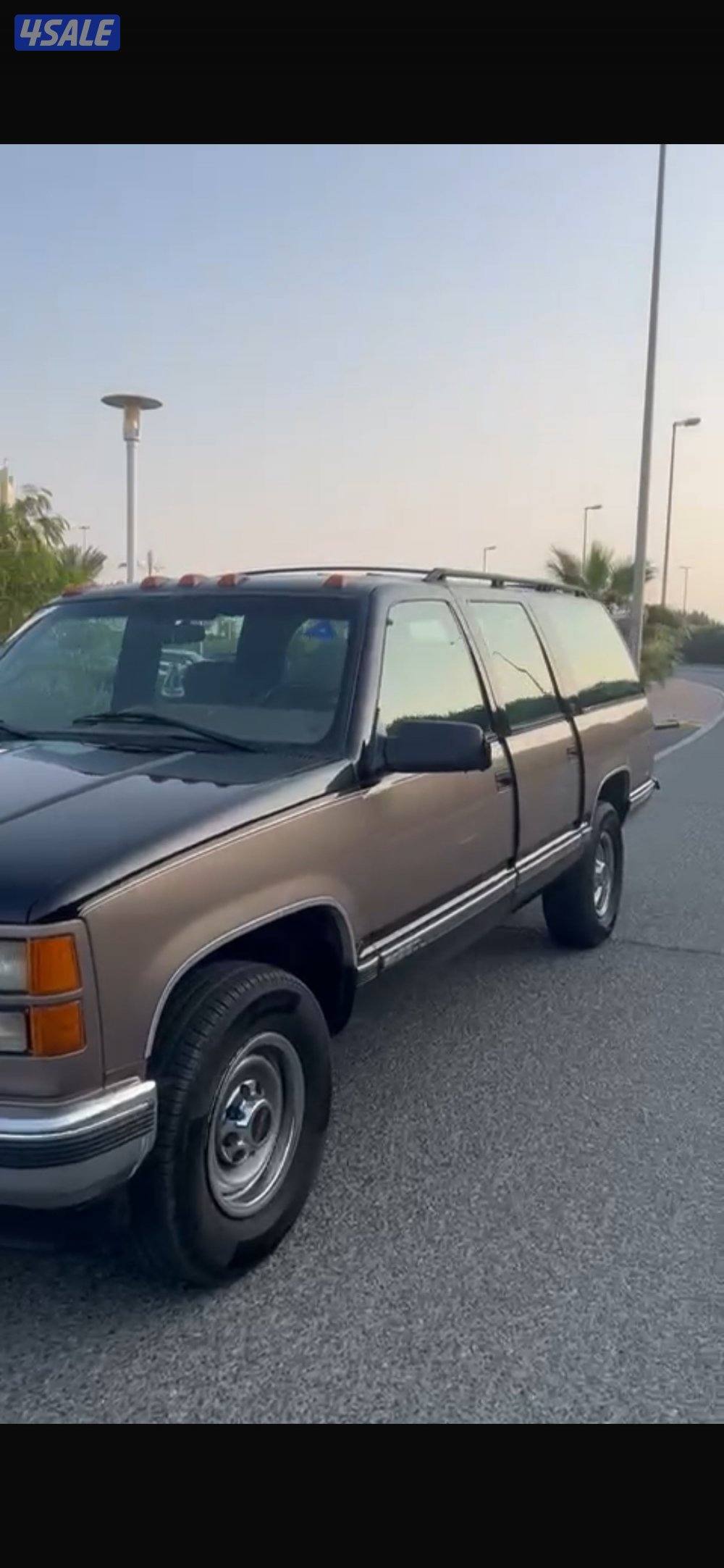 سوبرمان 454 موديل 1995  اللون أسود بذهبي داخليه5