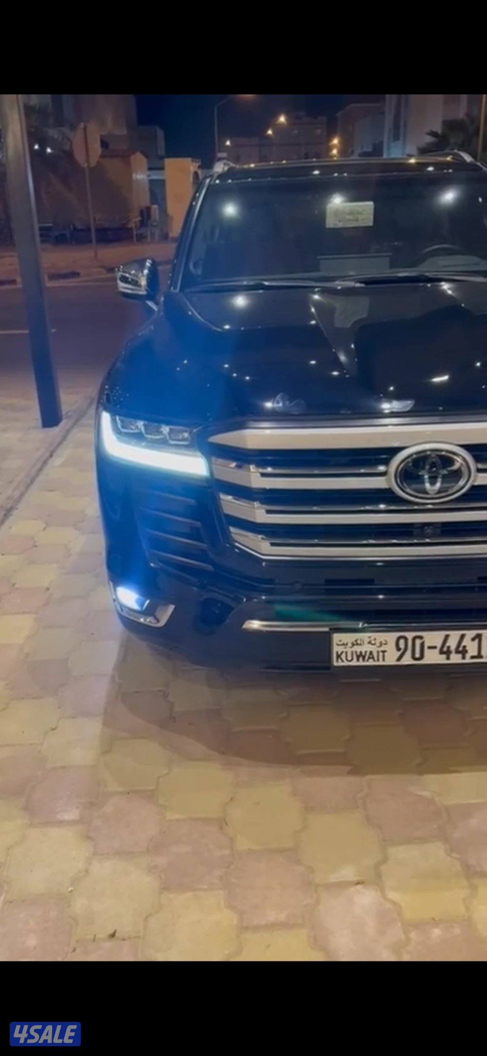 للبيع لاند كروزر VX 20240